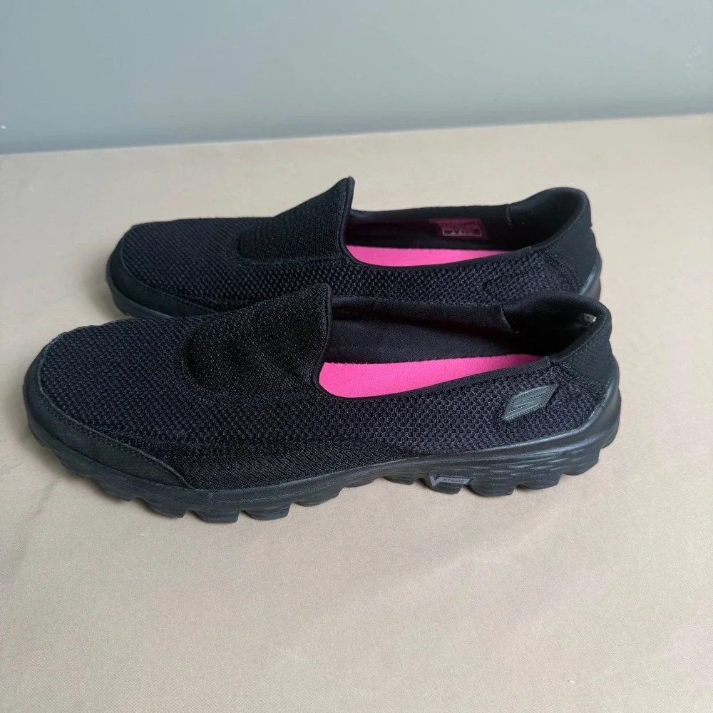 Skechers GOwalk 2 Stride Womens Black Mesh Slip On Walking Shoes 13590 Size 9